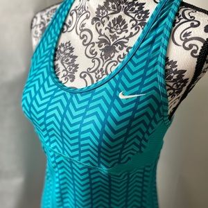 Nike runner’s top.